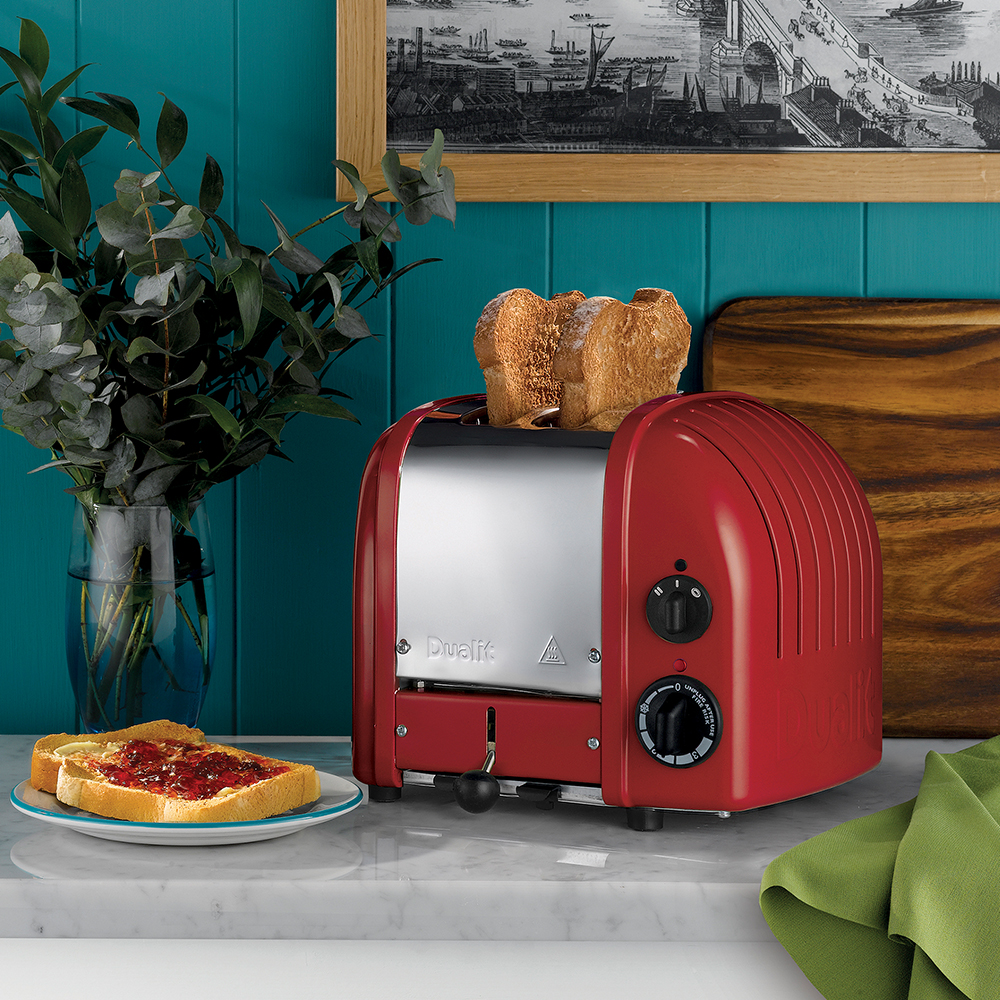 https://gocuisivin.com/gleengag/2023/07/Dualit-2-slot-red-toaster_DU-CTR-2_2.jpg